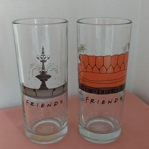 Friends TV Show Set of 2 10 oz Drinking Glasses